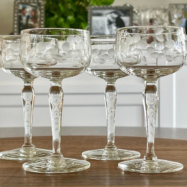 1940s Floral Etched Nick and Nora Liquor Cocktail Stemware, Four Hand Blown Craft Cocktail Barware Glasses, Engagement Gift, Vintage Wedding