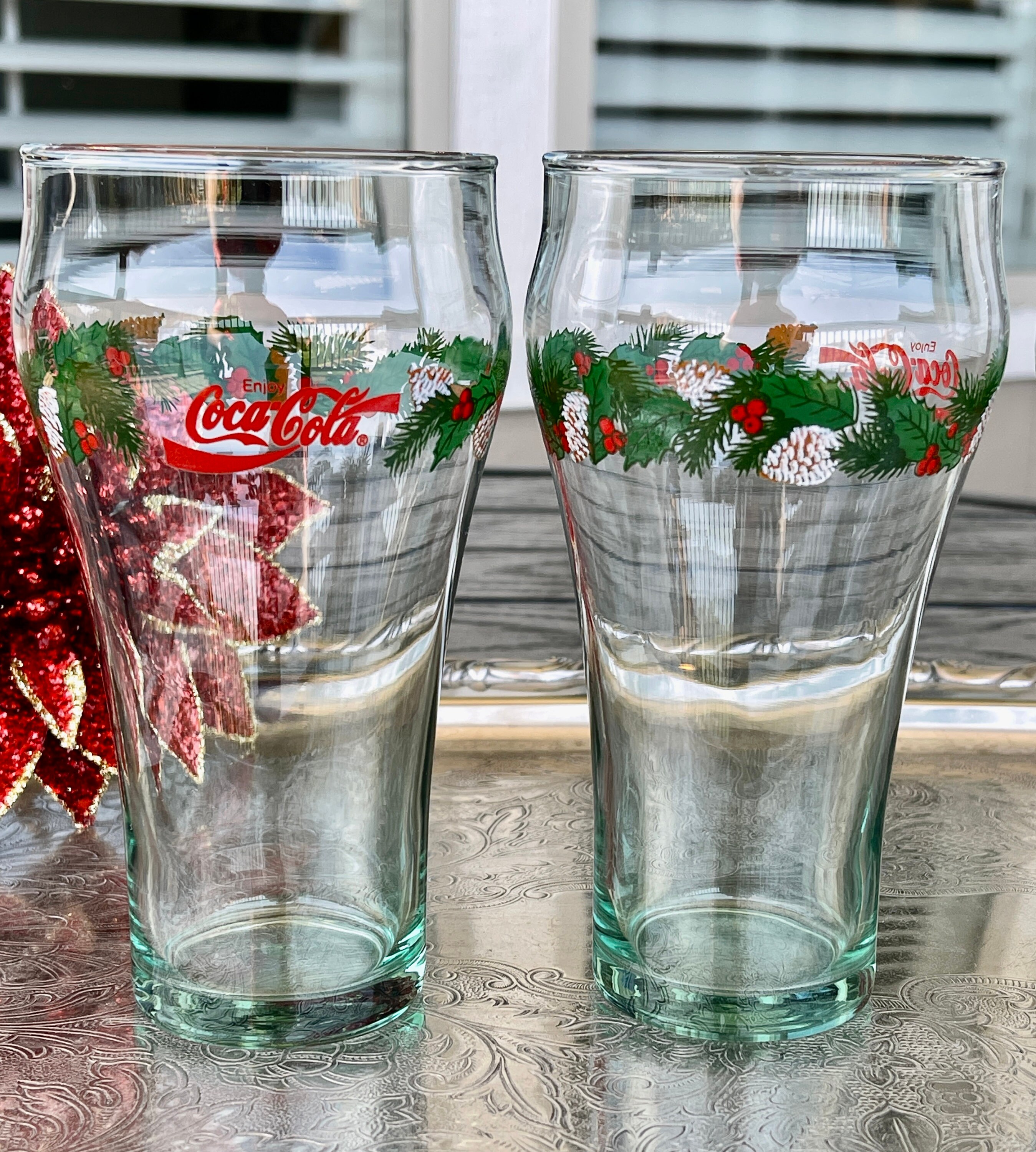 VINTAGE COCA COLA / COKE CHRISTMAS HOLIDAY GLASS / BELLS & HOLLY / GREEN  TINT