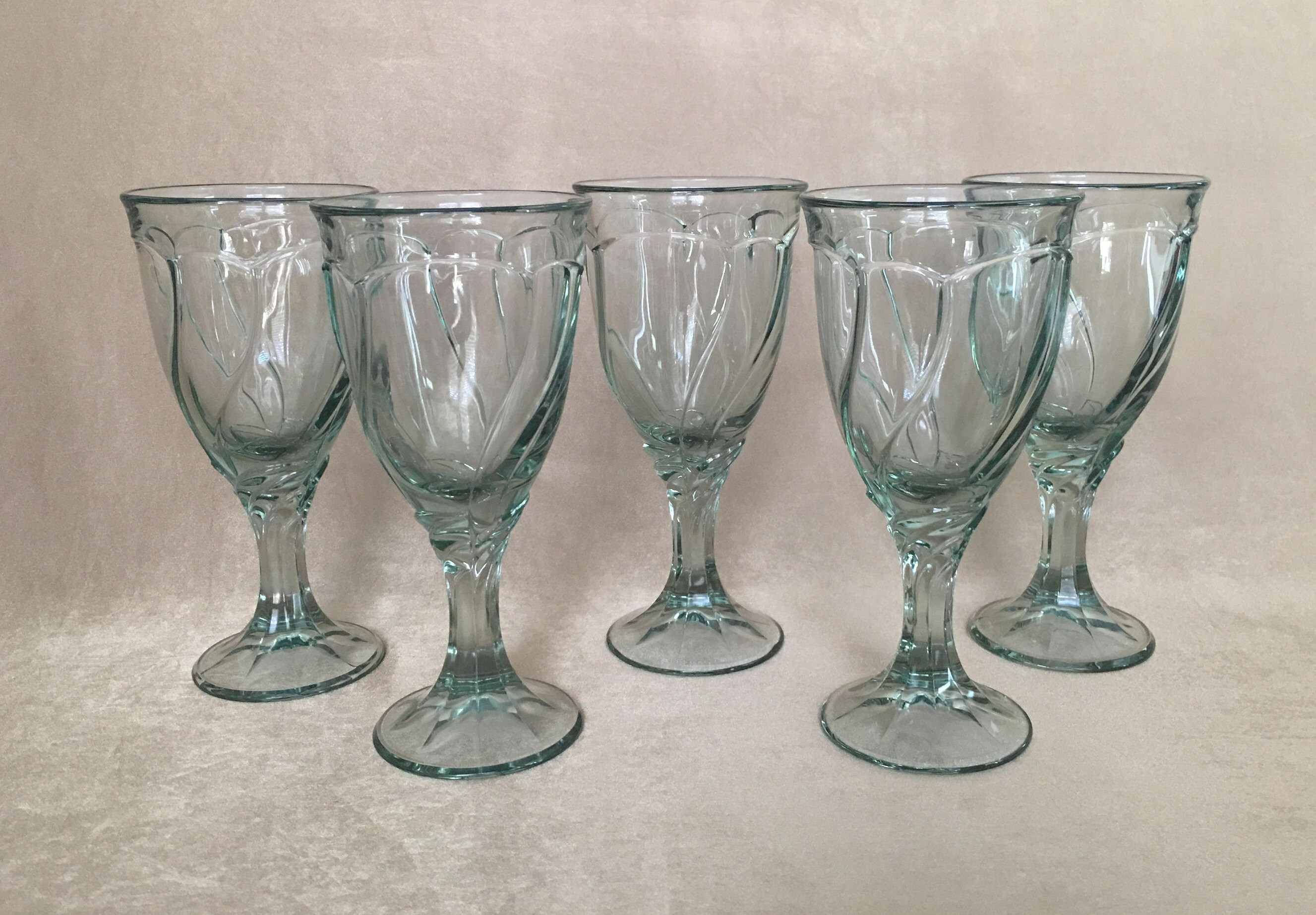 Noritake Sweet Swirl Wine Glasses Spanish Green Color Etsy