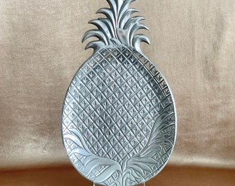 Large Pewter Pineapple Serving Tray, Southern Symbol for Hospitality, Wedding Holiday Party Buffet Serving Platter, Silver Pineapple Tray