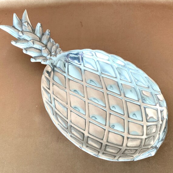 Polished Silver Pineapple Serving Tray, Wilton Armetale Collectible, Large Pewter Pineapple Shaped Serving Dish, Southern Hospitality Decor