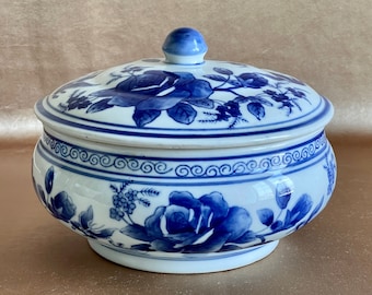 Vintage Asian Lidded Serving Bowl, Blue and White Chinoiserie Rose Floral Porcelain Home Decor, Round and Heavy Ceramic Asian Bowl with Lid