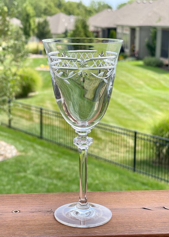 5 Vintage Etched Tall Wine Glasses ~ Water Goblets, Faceted Stem Etched Wine  Glasses, Unique Etched Stem Wine Glasses, Wedding Glasses