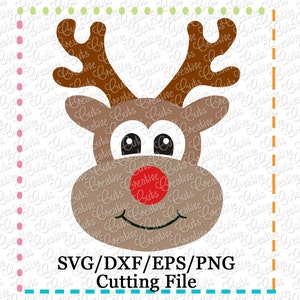 Puede incluir: Una cara de reno de dibujos animados con cuernos marrones, una nariz roja y una boca sonriente. Los ojos son blancos con pupilas negras. La imagen incluye el texto "SVG/DXF/EPS/PNG Cutting File" en la parte inferior, adecuado para proyectos de manualidades digitales.