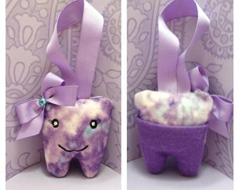 Girly Tooth Pillow In The Hoop Design, Tooth Fairy Pillow, In the hoop machine embroidery design,