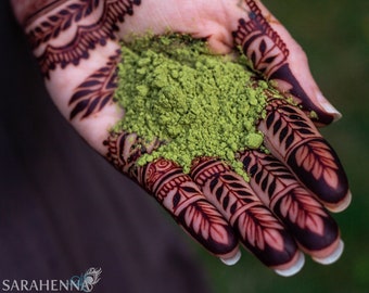 Organic henna powder