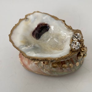 Jeweled Oyster Shell/Trinket Dish