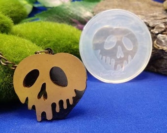 Poison Skull Apple Keychain Clear Silicone Mold