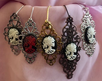 vintage style Halloween rockabilly Silver-colored Gothic earrings with skeleton cameo Women/'s head in Victorian style