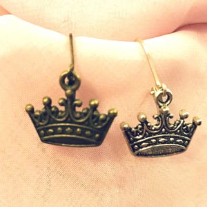 Beautiful Crown Earrings In Bronze or Silver Finish