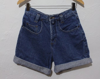 Vintage High Waisted Dark Wash Denim Shorts Size L