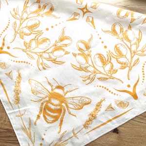 Honeybee Bandana/Handkerchief - Bee, Lemon, Lavender, Bumblebee, Garden - Men&#39;s & Women&#39;s Classic Paisley Inspired - 100% Cotton