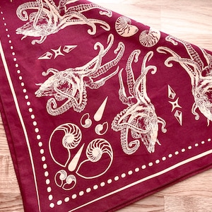 Kopffüßer Bandana/Taschentuch/Maske - Krake, Tintenfisch, Nautilus, Tintenfisch - Klassische Paisley inspirierte Männer & Frauen - 100% Baumwolle