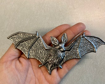 Metalowy latający nietoperz, upiorny, płaski, 3D, dekoracja na Halloween