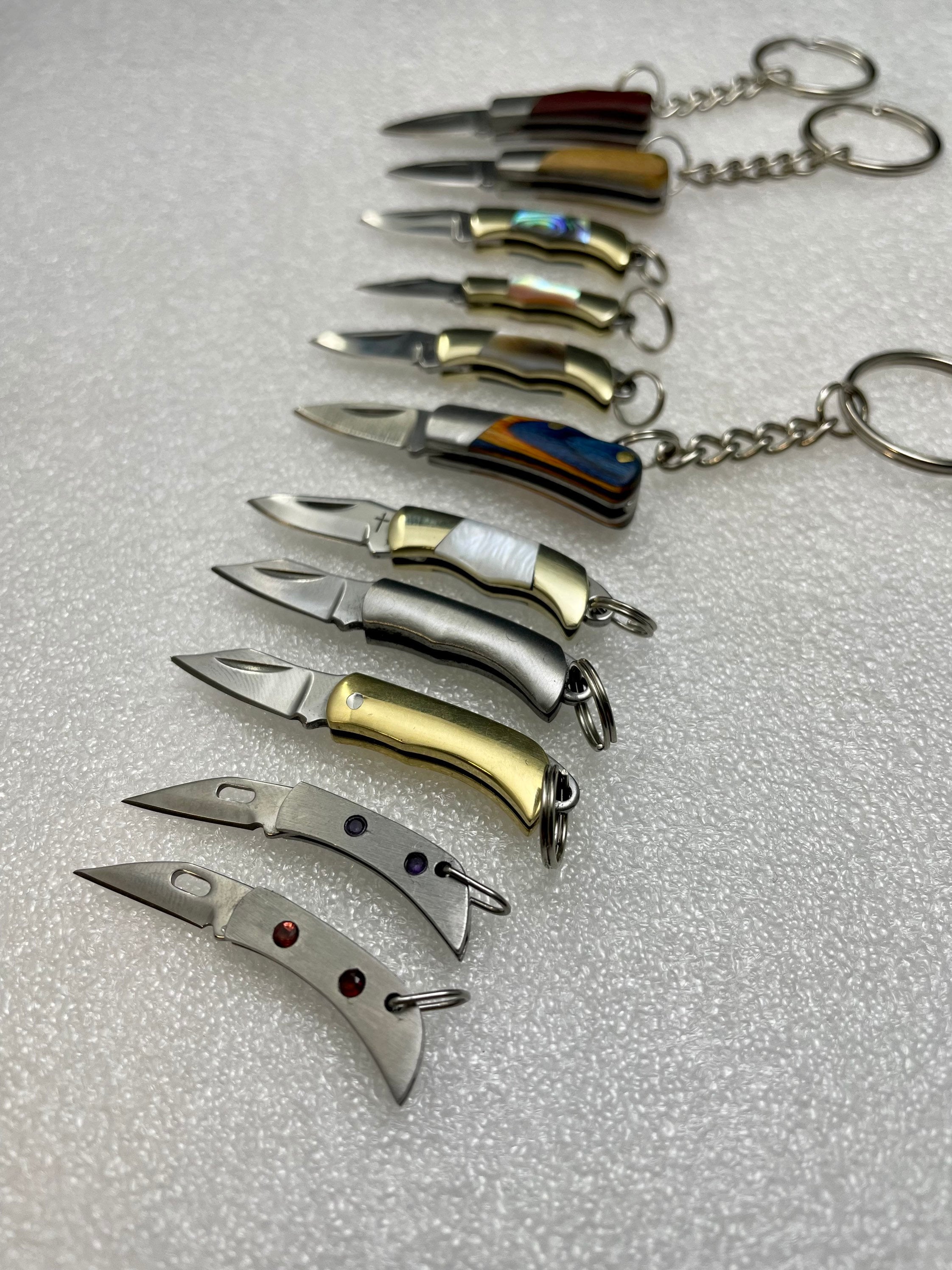 Mini Rocket Folding Knife Keyring Pendant Pocket Knives Collectibles Gifts