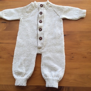 Wool Baby Suit, Baby Bodysuit, Baby jumpsuit, Baby one piece (Hand Knitted)