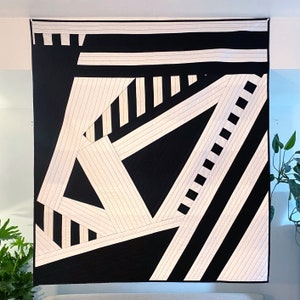 Moderner Schwarz-Weiß Quilt no. 18