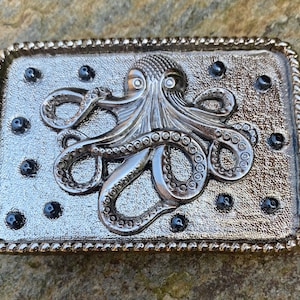 Silver Octopus Belt Buckle: Rope Edge, Sea Life Design