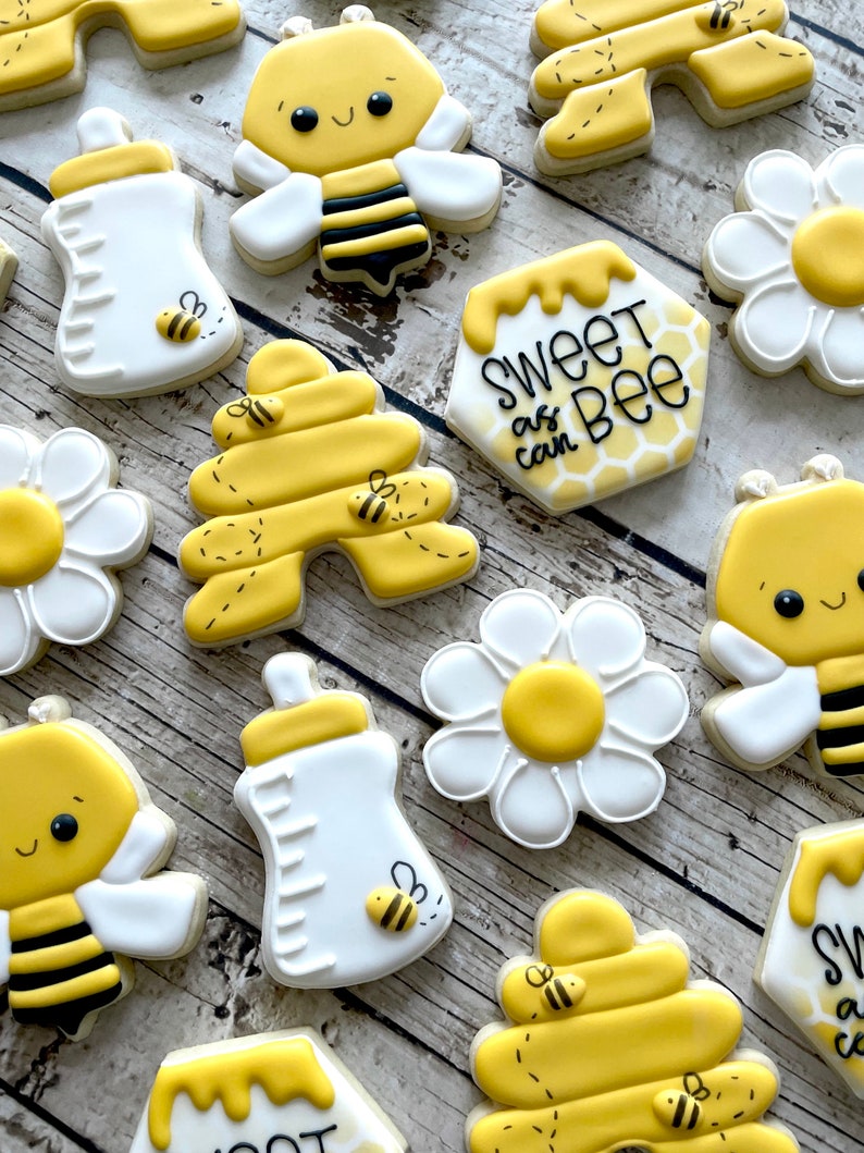 Bumblebee Cookies Bumble Bee Cookies What Will It Bee Parents To Bee Bee Cookies Gender Reveal Cookies One Dozen image 1