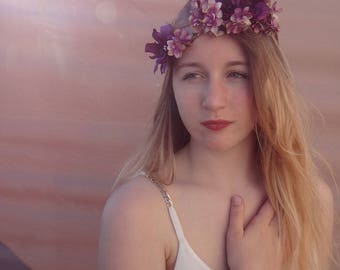 Purple flower crown for a country wedding - chic bohemian