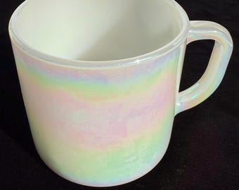Federal Glass White Iridescent Mug