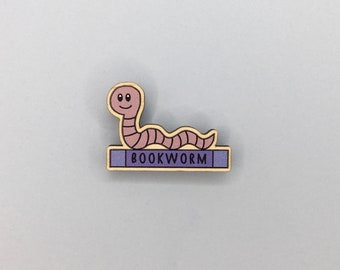 Bookworm / 35mm Wooden Pin Badge / Bookish Gifts / Book Lovers Presents / Bookworm Accessories / Eco Friendly Pin Badge