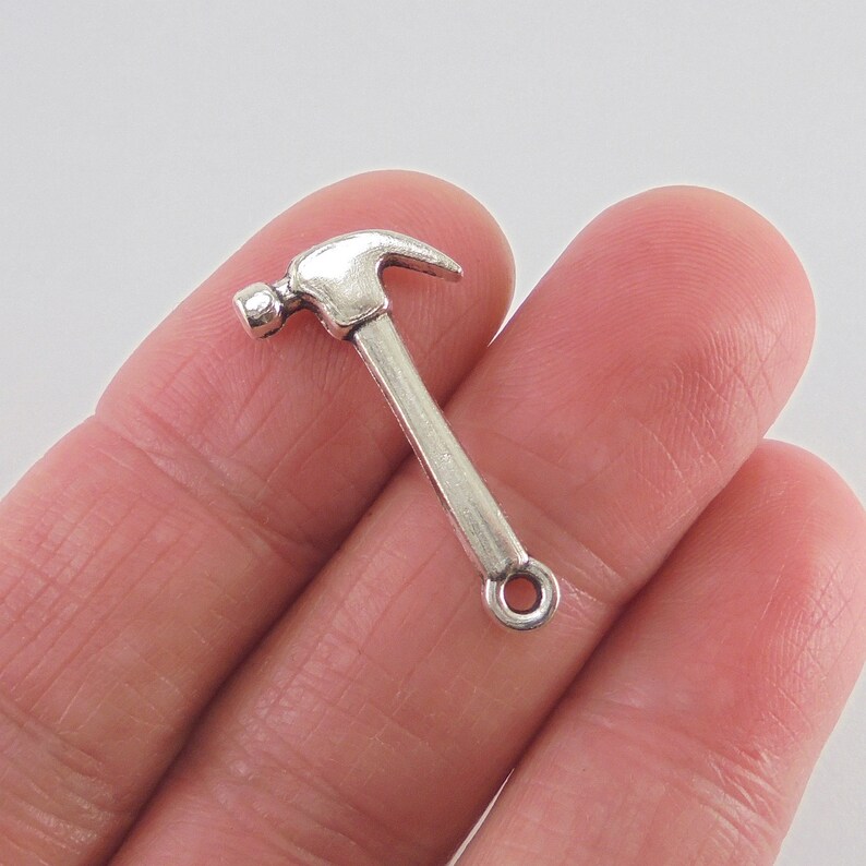 8 Hammer Charms 20x13mm Antique Silver Finish Etsy