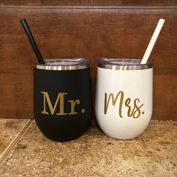 Personalized Set of Wedding Stainless Steel Wine Tumblers with Lid and Straw