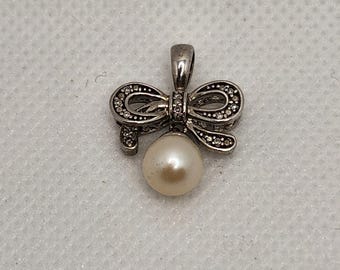 Dainty Silver & Marcasite Bow Pendant with Pearl