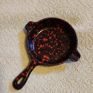 Wagner Ware Enameled Cast Iron Skillet Ashtray