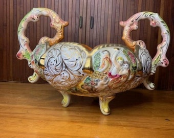 Frutero grande de porcelana Capodimonte de tres patas para centro de mesa