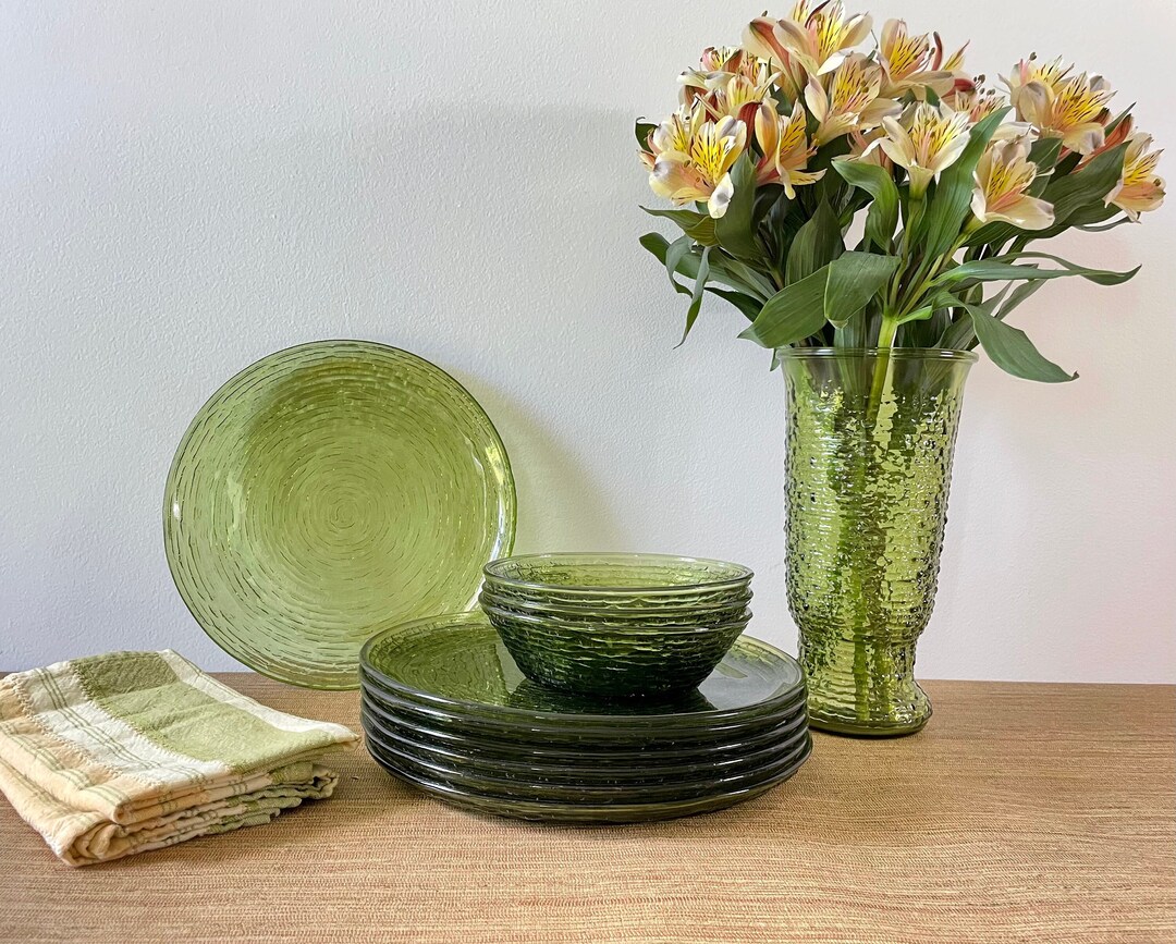 Vintage Soreno Anchor Hocking Plates Bowls and Vase Pressed Bark Green