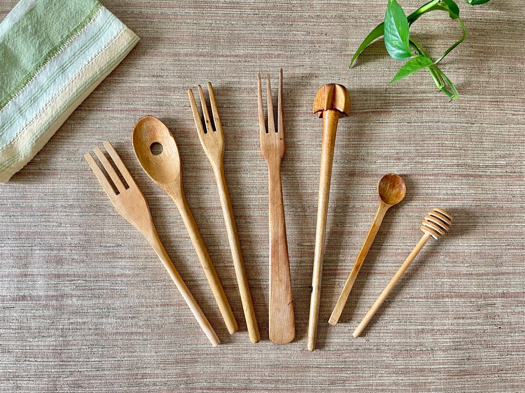 Vintage Wood Kitchen Utensils Set of 7 Forks, Spoons, Citrus Juicer ...