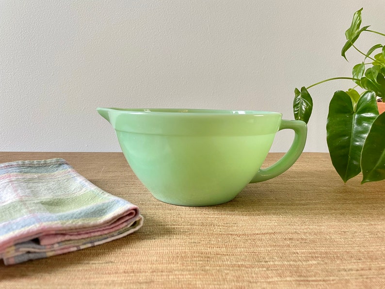 Vintage Jadeite Fire King Oven Ware Mixing Bowl With Handle Etsy