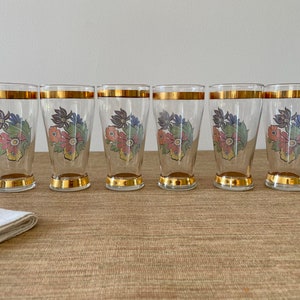 Vintage Floral Pitcher and Glass Set With Gold Trim 7 Piece Set image 9