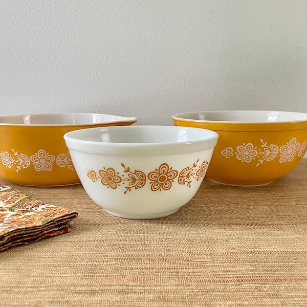 Pyrex Butterfly Gold Set of 3 Bowls Etsy