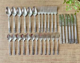 Vintage Coronation Flatware - Oneida Community Silver Plate (30 Piece Set)