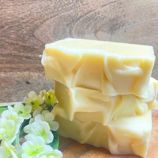Handmade Jasmine Shea Butter Soap: Moisturizing Floral Scented Body Bar