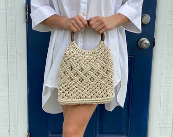 Handmade Macrame Bag with Wooden Handles,cotton thread,Eco Friendly,Stylish and fashionable,Handbag,Crossbody Bag,Macrame Clutch Purse
