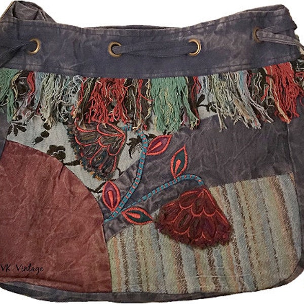 Floral Drawstring Hobo Bag - Boho Shoulder Bag for the Free Spirit
