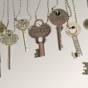Vintage-inspired Key Necklace HEART, Vintage Key, Boho Necklace, Pendant Necklace image 4