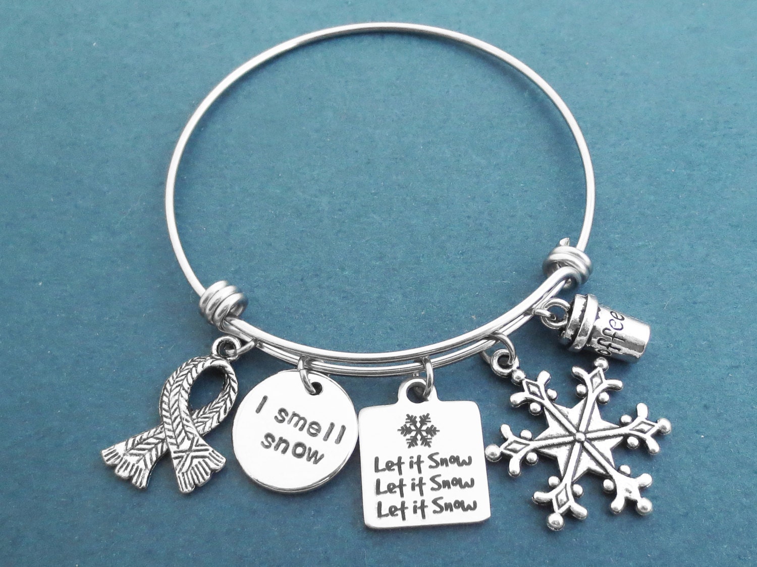 Alex and ani let it snow deals