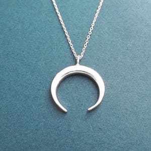 Horn, Silver, Necklace, Modern, Horn, Horseshoe, Necklace, Birthday, Best friends, Sister, Gift, Jewelry