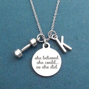 Personalizado, Letra, Inicial, Ella creyó, ella podía..., así lo hizo, Mancuerna, Plata, Collar, Entrenamiento, Ejercicios, Logro, Joyería