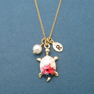 Personalized Initial Rainbow Turtle Pearl Gold Necklace, 14K Gold English Letter Pendant Necklace, Birthday Mom Sister Custom Necklace