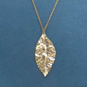 The last leaf necklace, Leaf necklace, Pendant necklace, Gold necklace, Silver necklace, Gift necklace, Birthday necklace, Woman necklace