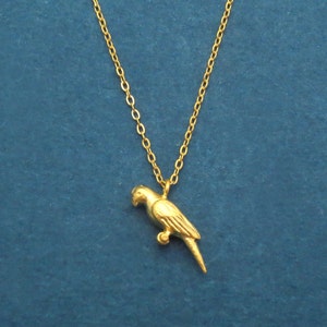 Parrot necklace, Bird necklace, Bird jewelry, Animal necklace, Birthday neccklace, Valentine&#39;s day necklace, Best friend necklace