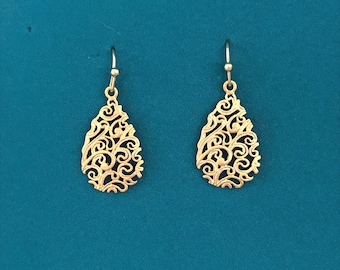 Ocean Wave Earrings, Gold or Silver Dangle Earrings, Coastal Beach Jewelry, Filigree Wave Earrings, Ocean Lover Gift for Her