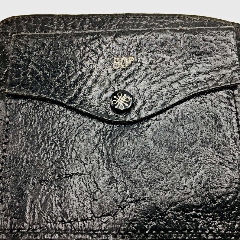1960s 1970s Mens Bifold Wallet. Slimline Black Leather. - Etsy