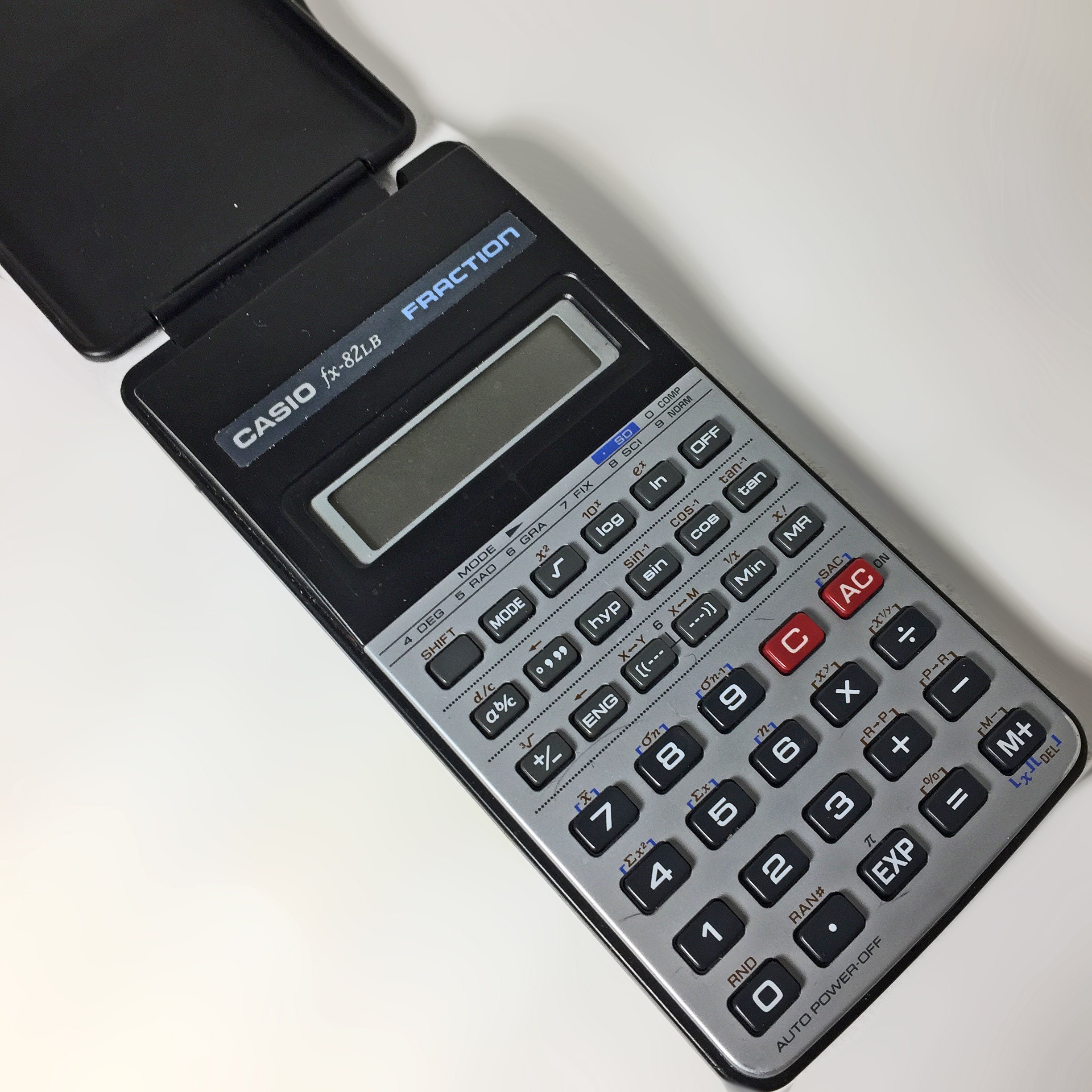 Vintage Scientific Calculator. Casio FX 82LB FRACTION. Precision Algebraic Logic. 1989 Pocket Math Device. Original Cover. Fully Working